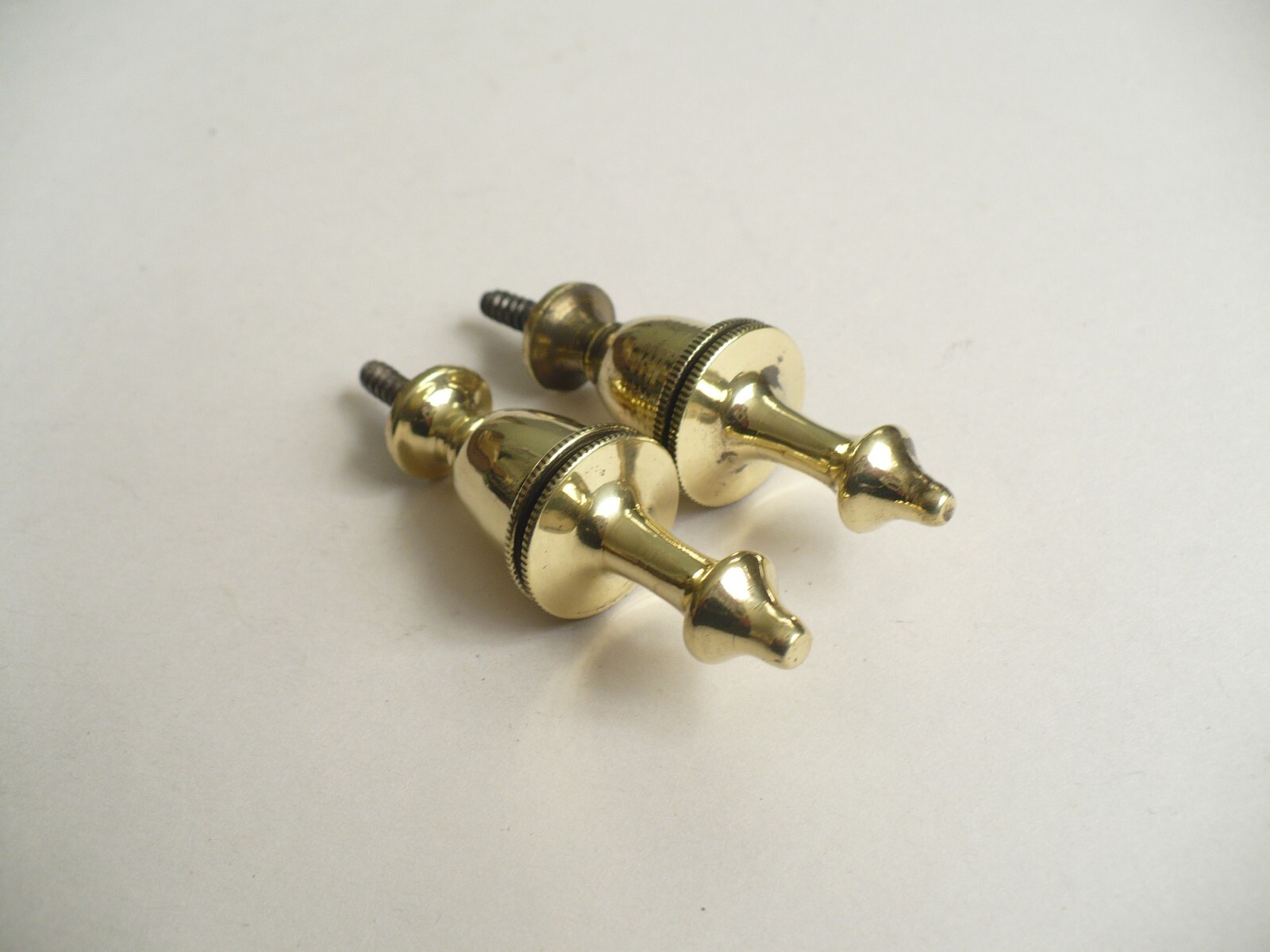 ANTIQUE VICTORIAN BRASS FINIALS SCREW FIXING FINIALS X 2 eBay