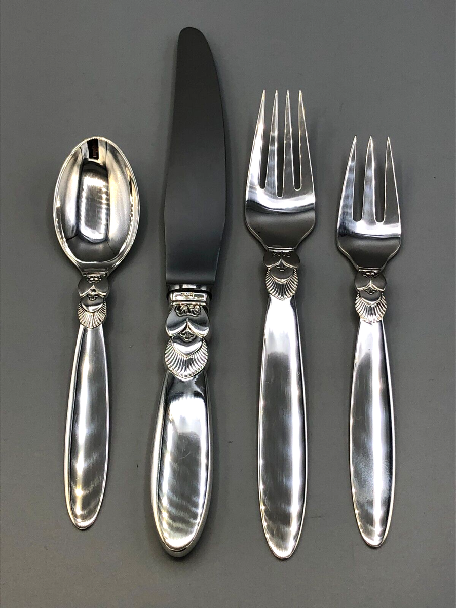 Cactus by George Jensen Sterling Silver individual 4 piece Place