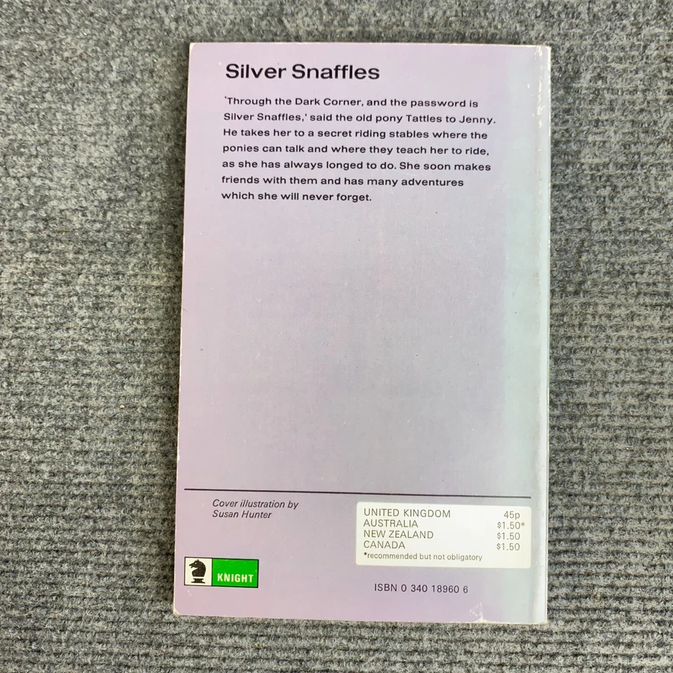 Silver Snaffles Primrose Cumming 1976 RARE 1st Edition Paperback Riding Ponies - Image 2 of 4