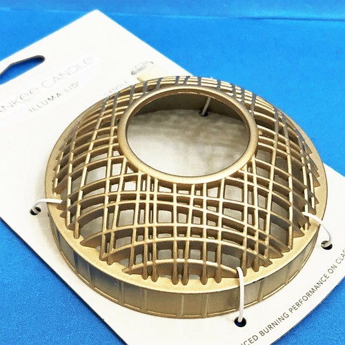 YANKEE CANDLE IllumaLid CLARIDGE Gold Lattice Large 22 oz Jar Candle