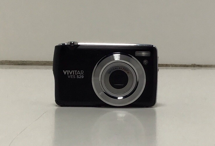 Vivitar 8X Optical Zoom Digital Camera With Rechargeable Battery No