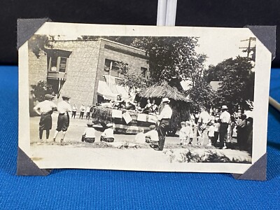 Float in Parade Madison WI Decoration Day Antique 1921 Photo Lt#9