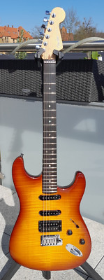 Fender American Deluxe Strat HSS RW FMT Tobacco Sunburstinkl. Koffer
