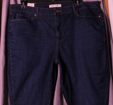 Levi Strauss Signature Mid Rise Capri 5 Pocket Jeans Size 20/ W.35 Stretch New