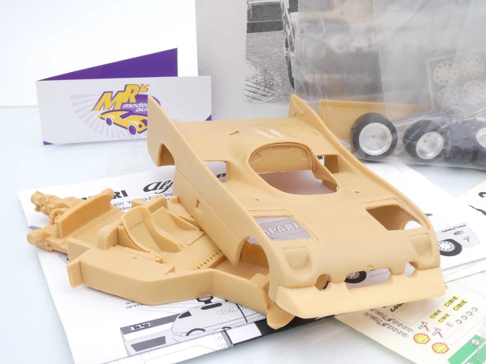 Toj Drom Model # Resin Bausatz Alfa Romeo 33/3 TT 1975 / 76 / 77 Campari 1:24 - Bild 2 von 4