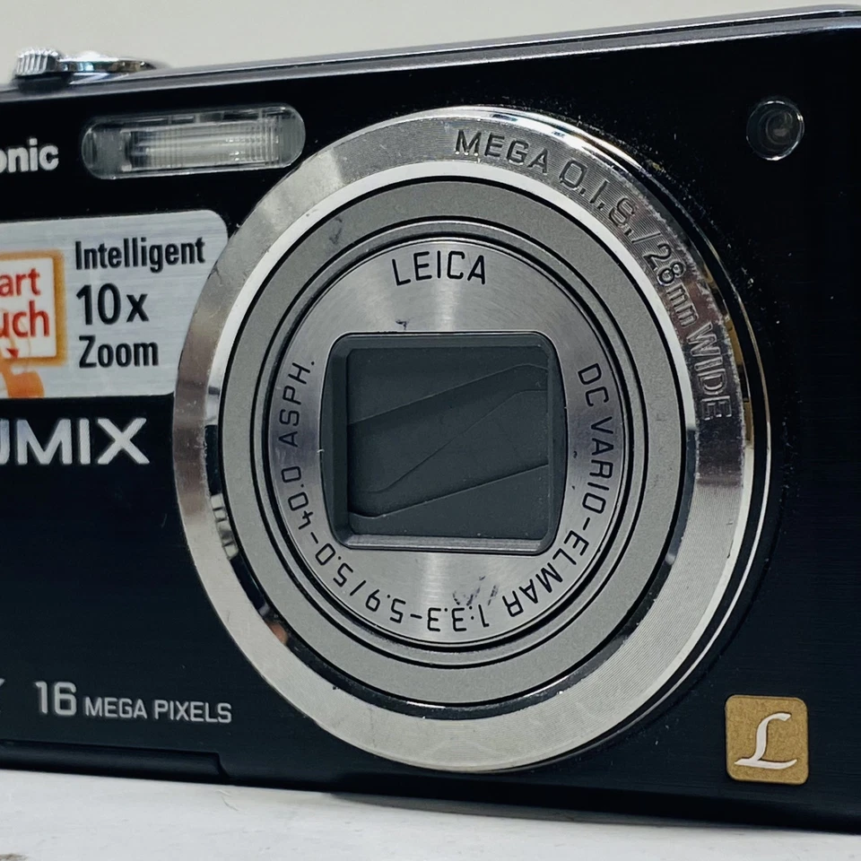 Panasonic LUMIX DMC-FH27 16.1MP Compact Digital Camera - Image 2 of 4