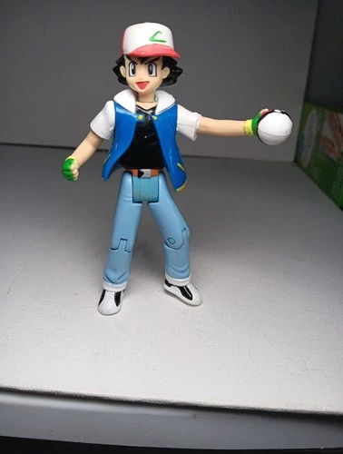 2000 Hasbro Ash Ketchum Vintage Pokémon Action Figure Poseable, 5-inch