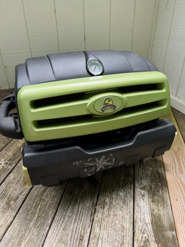 Margaritaville Tailgate Hitch Grill A Tailgating Must for Jimmy