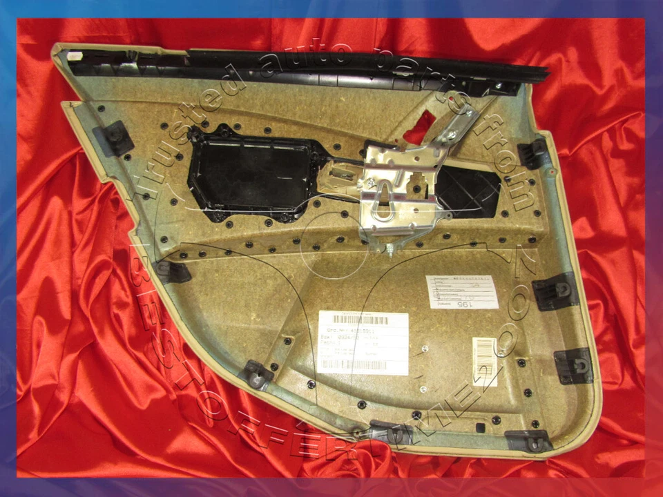 BMW E60 5 Series PORTA TRASEIRA DIREITA PAINEL INTERNO ACABAMENTO COBERTURA CAPA DE COURO BEGE - Imagem 2 de 4