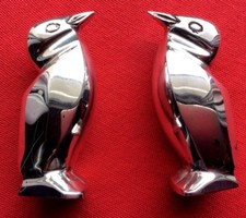 PAIRE DE SALIERE, POIVRIERE  E.M SANDOZ ** LANCEL ** MANCHOTS,PINGOUINS
