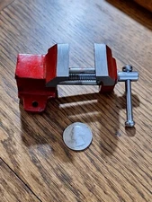 MINI VICE  1 1/8" JAW