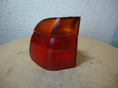 BMW E39 525i Touring 141kW 2000 Rücklicht Rückleuchte Links Außen 8362671