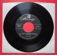 THE PLATTERS THE GREAT PRETENDER / DANCING PARTNER MERCURY 45 RPM