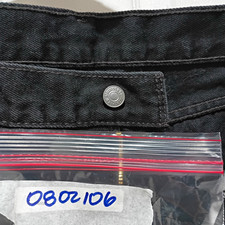 Imagen de Levi's 500 Series Men's 505 Black Dark Wash Denim Straight Fit 5-Pocket Jeans