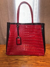 Elizabeth Arden Red/Black Croc Patent Tote Go...