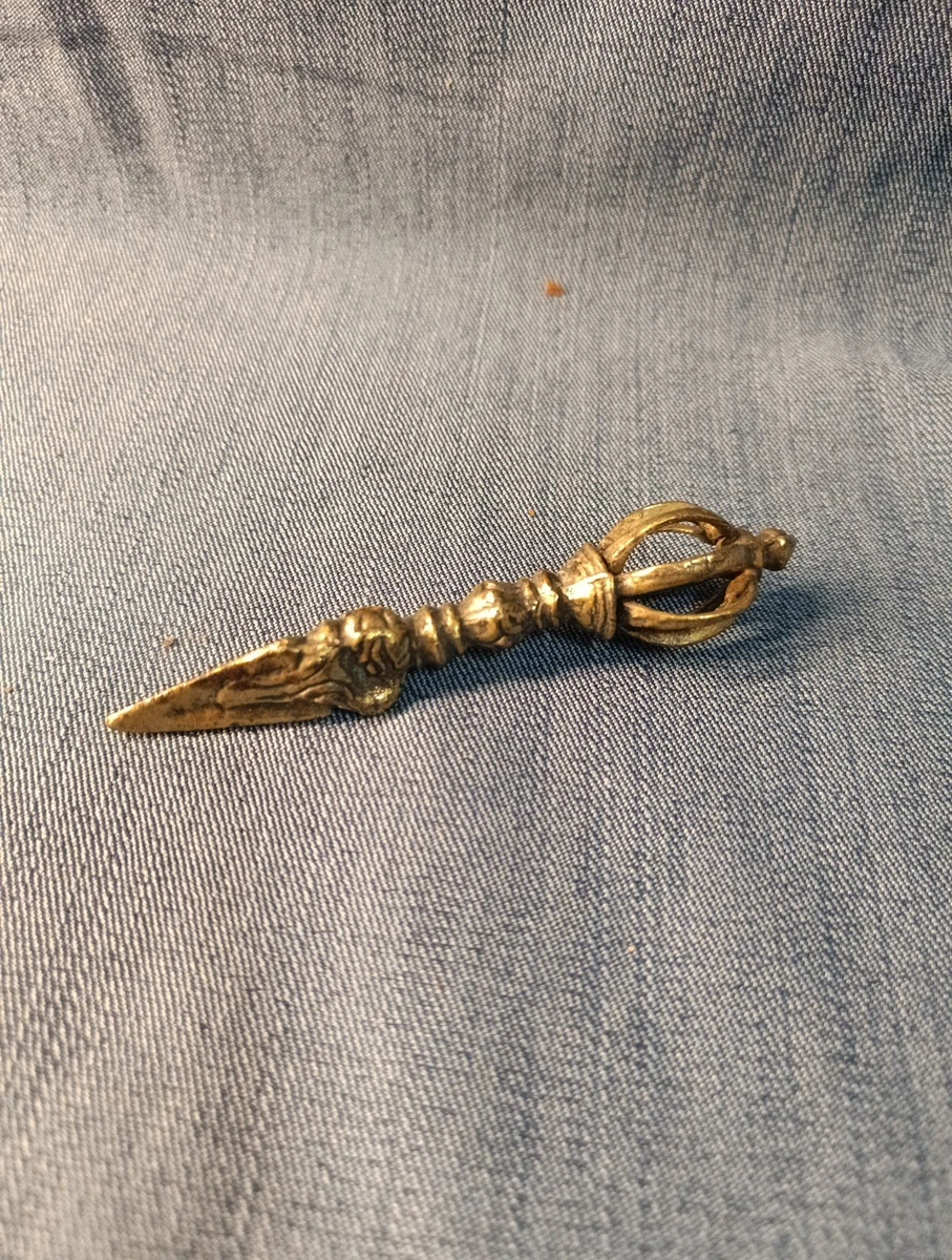 Amulette Thaï Bouddha et Sa Main