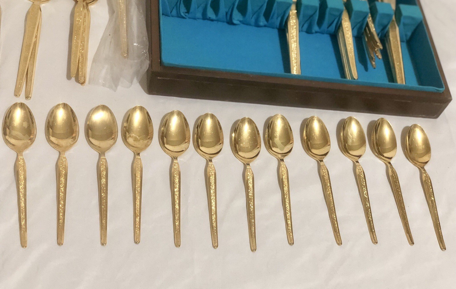 Royalton Antigua Custom 54 Piece Lot Of Gold Electroplate Silverware