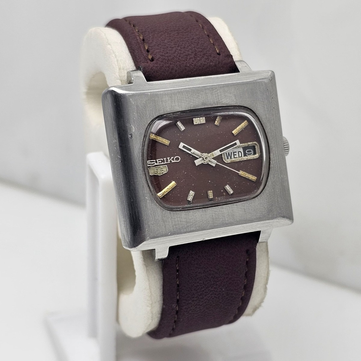 Seiko 5 TV Case 6119-5400 Day/Date Quartz Men's Vintage Watch | eBay