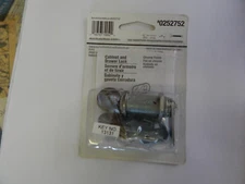 Gate House Lock RV Trailer Door Lock. #0252752, #U9950-L For 1" Thick,1 Lock New