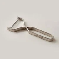Yoshita Handicraft Round Bar Series Stainless Steel Peeler