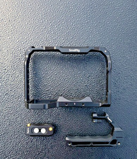 SmallRig 2127 QR VersaFrame Camera Cage  NATO Side Handle  Safety Rail Bundle