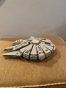 LEGO Star Wars: Millennium Falcon (7965) 90% complete NO FIGS