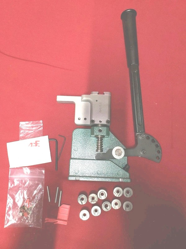 RCBS Reloading APS Priming Tool 88501, 10 Shell Holders, Lrg.-Sml.  Spares 