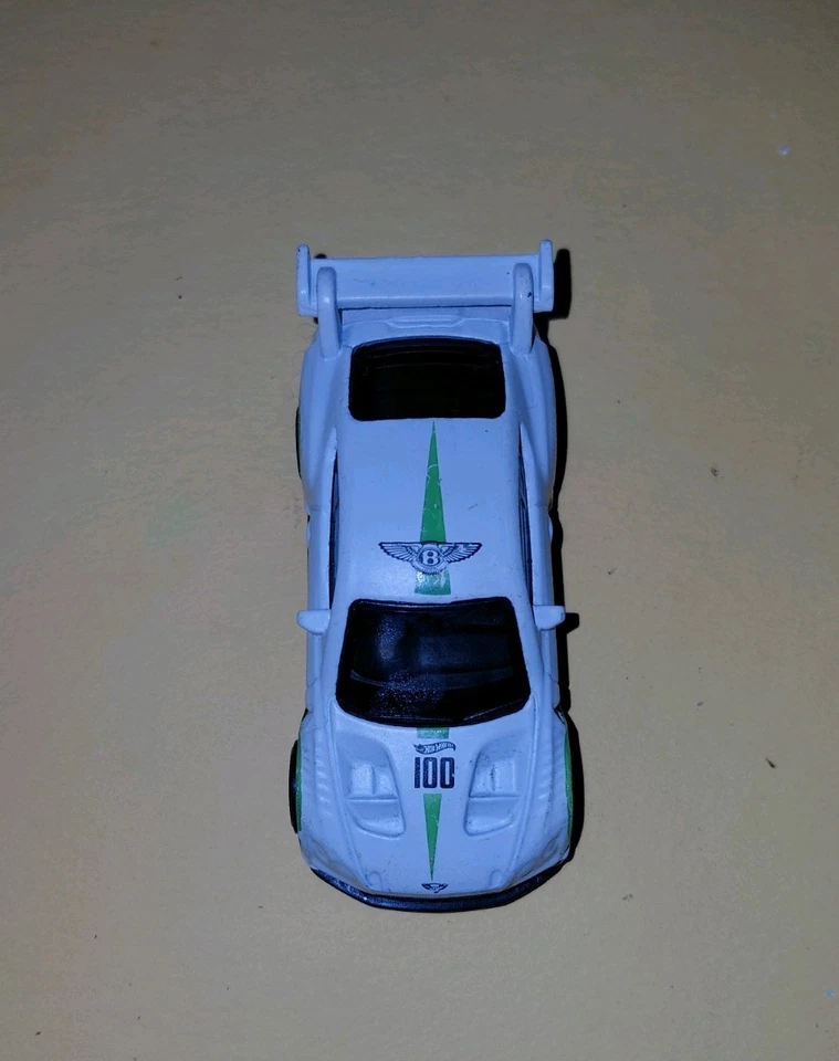 2020 Белый и зеленый 18 Bentley Continental GT3 | GHB29 этикетка ошибка - Изображение 4 из 4