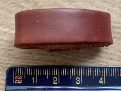 Hellbraune Gürtelschlaufen Echtleder Ersatz Ersatzschlaufe Handarbeit passend für 32mm Gürtel V2