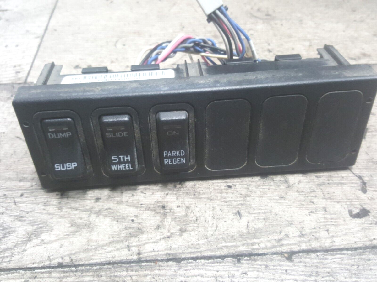 INTERNATIONAL SWITCH PANEL 3549776C4 POLLAK 32237 | eBay INTERNATIONAL SWITCH PANEL 3549776C4 POLLAK 32237 | eBay