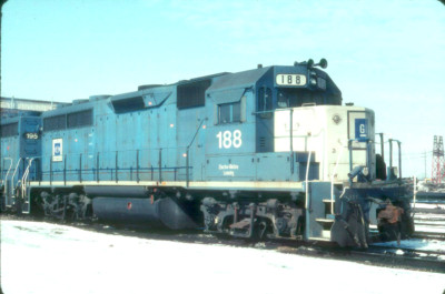 EMD 188 GP-40 (ELECTRO MOTIVE DIVISION) --- Original Slide T7-4