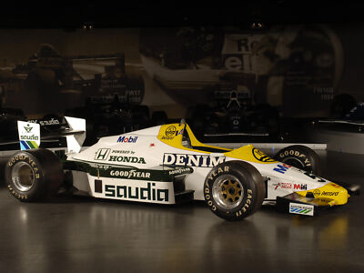 Cars 1984 williams fw09b formula one f 1 race Desk Mat Stitched