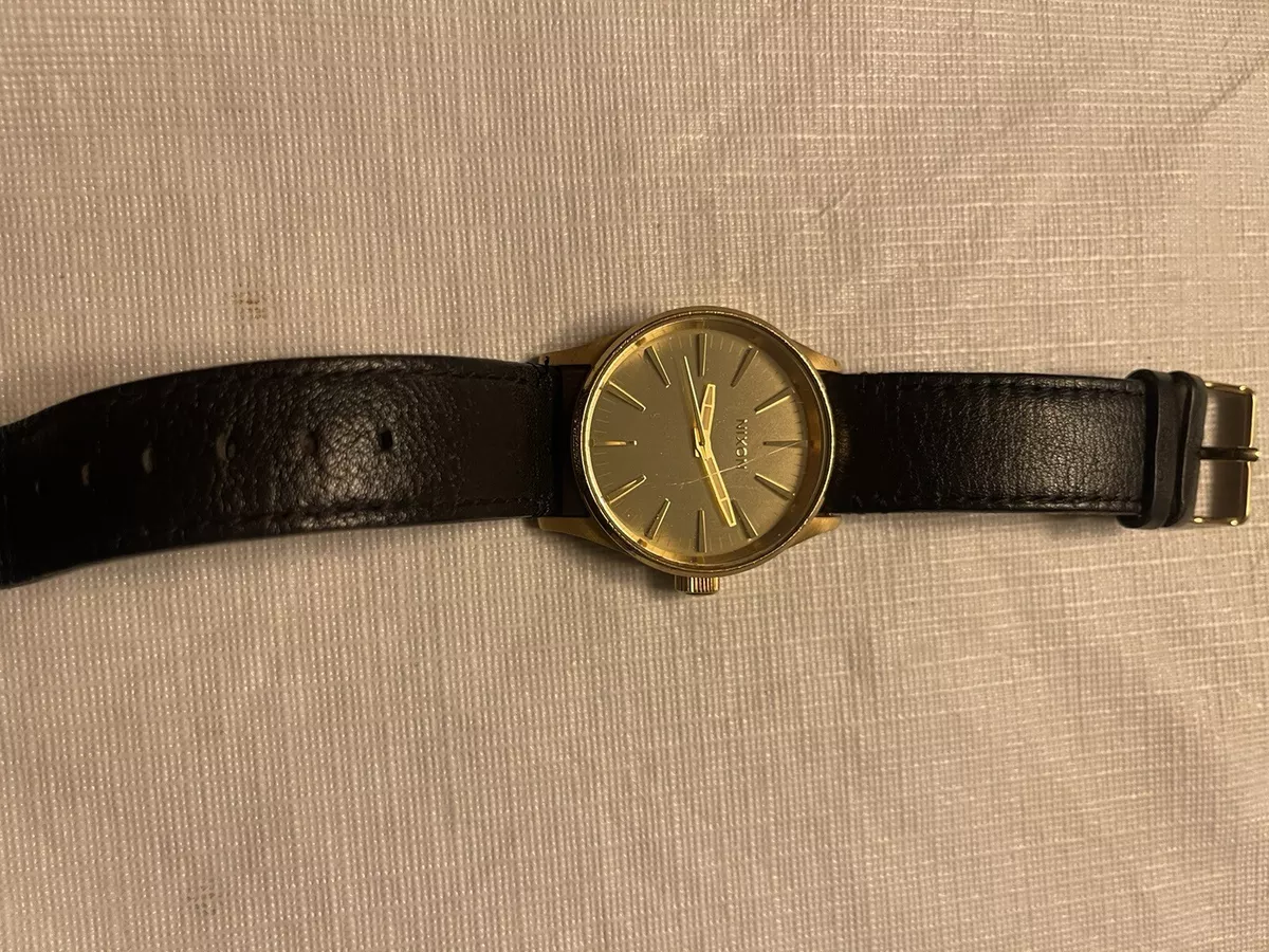 Nixon sentry leather gold shop