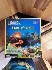 NATiONAL GEOGRAPHIC Earth Science Kit, Science Experiments  Stem Activities