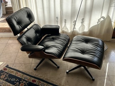 Original Vitra Vintage Eames Lounge Chair mit Hocker, restauriert, neuwertig 