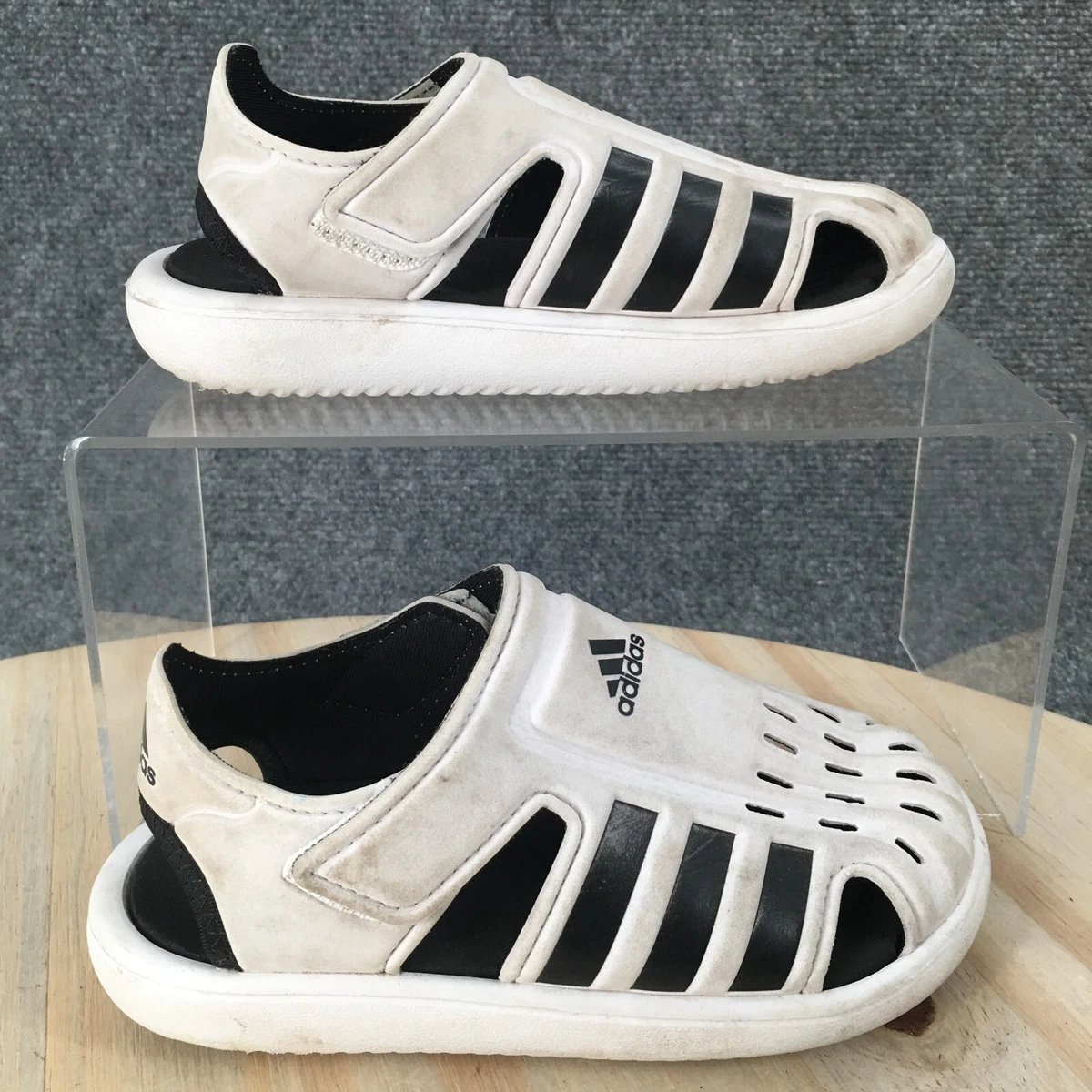 Flats adidas shop