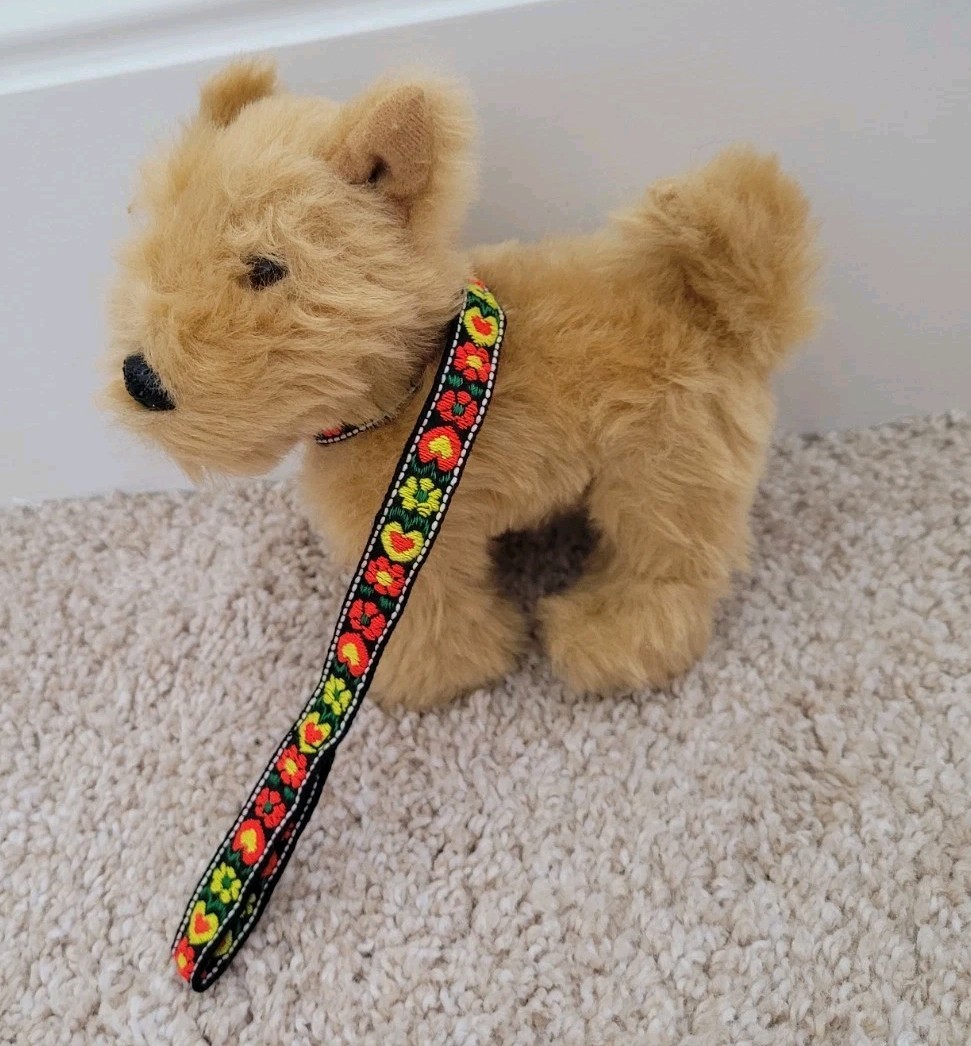 American Girl Doll Julie Plush Dog Walking Set Terrier Puppy
