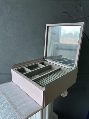 Pandora Jewelry Box