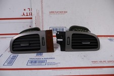 2007 2008 2009 2010 2011 2012 2013 2014 Gmc Yukon Interior Dash Air Vents Oem 2007 2008 2009 2010 2011 2012 2013 2014 Gmc Yukon Interior Dash Air Vents Oem