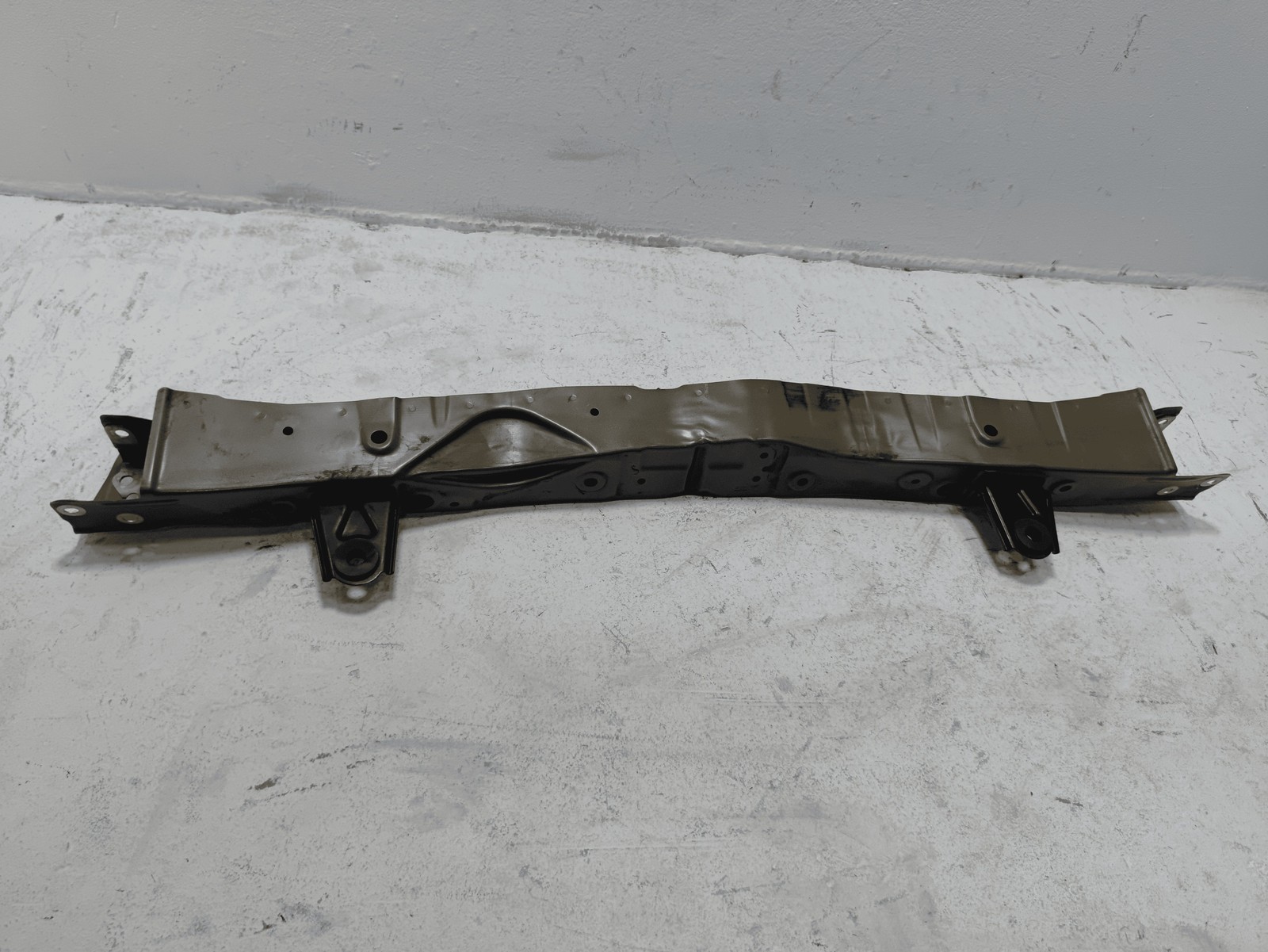 2017-2020 ACURA MDX FRONT RADIATOR SUPPORT UPPER TIE BAR BRACKET OEM