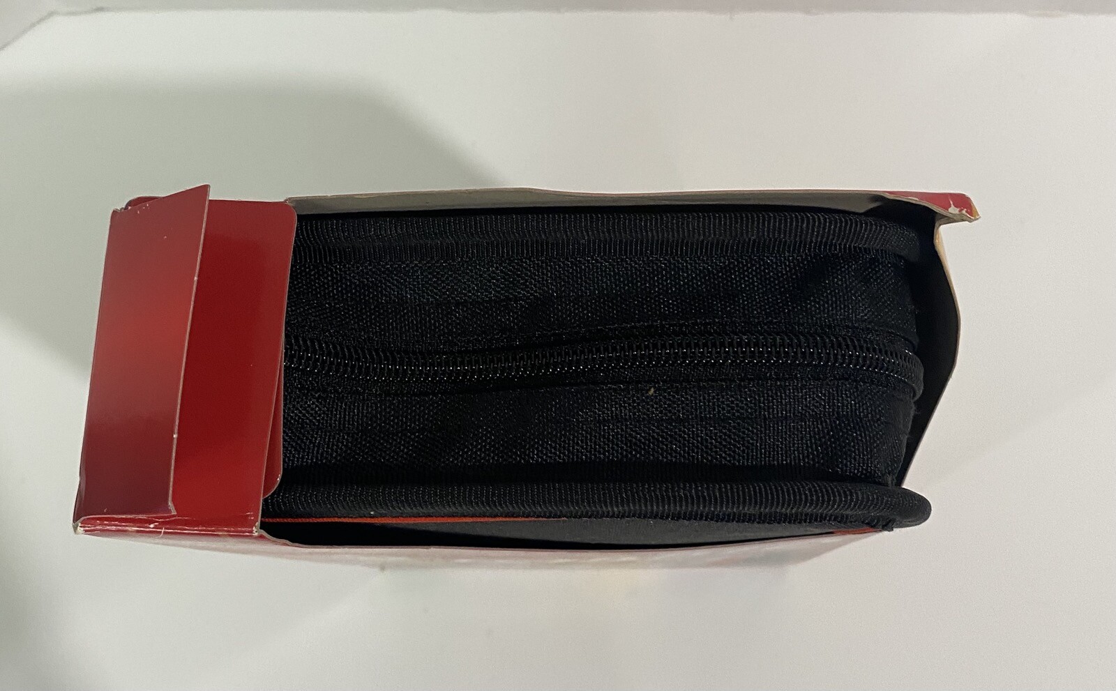 NEW Scabble Travel Game Folio Edition Crossword Game Zippered Case 2008