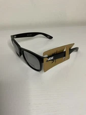 Vans off the wall Men's Spicoli 4 Shades Matte Black/Silver Mirrored Sunglasses
