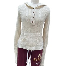 Henley-Pullover Bella Swan Style Abercrombie & Fitch cremefarben Zopfmuster Knopf