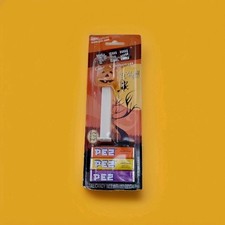 Vtg 2005 ORANGE HALLOWEEN PUMPKIN Glow In The Dark Pez Candy Dispenser with Feet