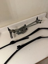 2006-13 Bmw 328i E90 Front Windshield Wiper Transmission Linkage Motor Oem