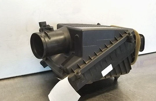 2014-2016 Chevrolet Silverado 1500 Air Cleaner Intake Box Assembly OEM Foto 2 de 4