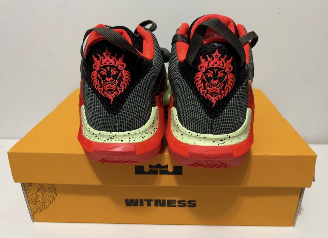 Nike LeBron Witness 7 Mens Basketball Shoes Black Crimson DM1123-001 Size 9.5 Amazon.com | Nike Men main image 4