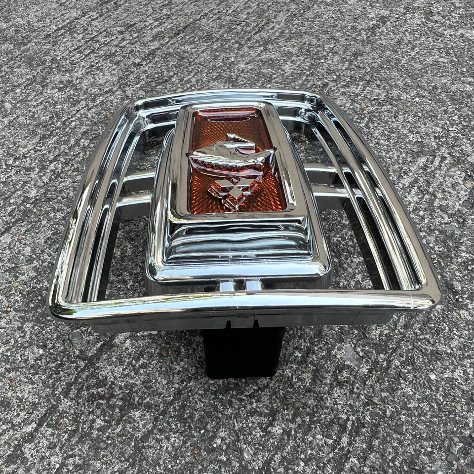 MITSUBISHI COLT GALANT 2000 HARDTOP Emblem Front Grille Genuine Parts NOS JAPAN - Imagem 4 de 4