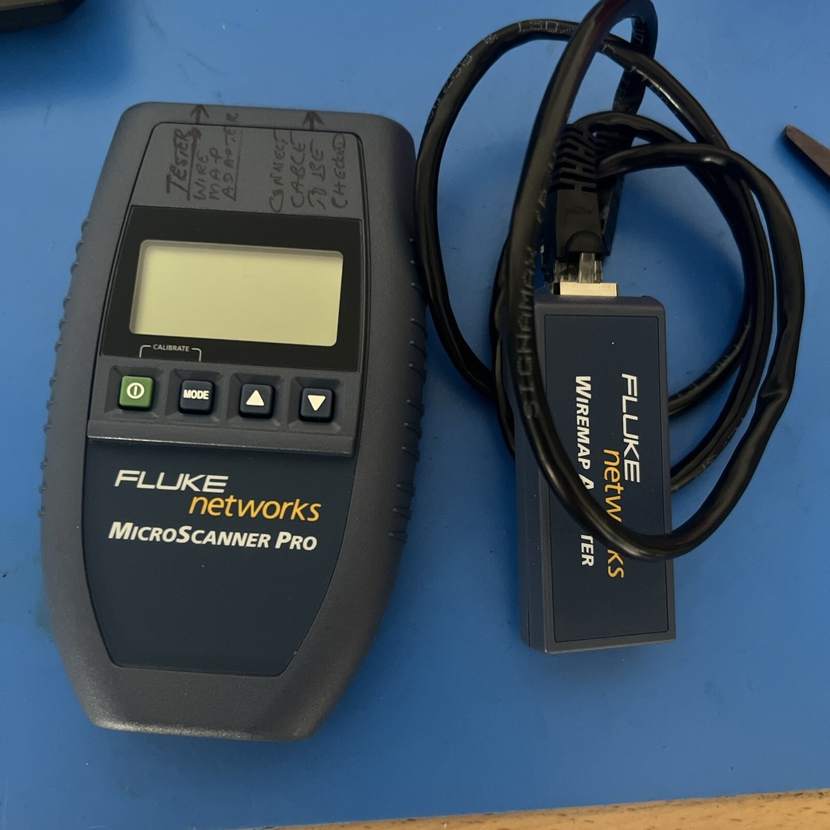 FLUKE NETWORKS MICROSCANNER PRO CABLE TESTER / MAIN UNIT ONLY 