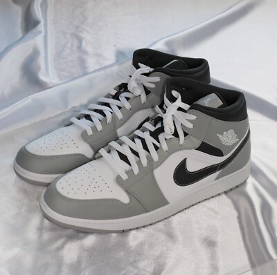 Size 18M - Nike Air Jordan 1 Mid Light Smoke Grey Anthracite White
